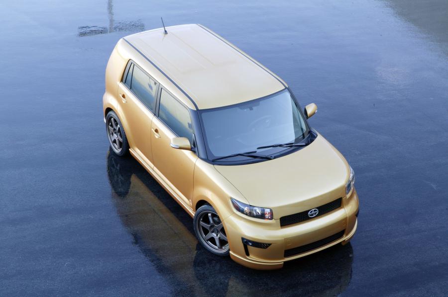  Scion xB 5 Customized by Five Axis 2008 года  (фото 5 из 8)